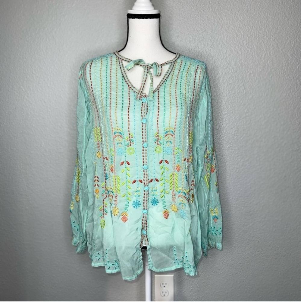 Johnny Was Aqua Embroidered top. XXL